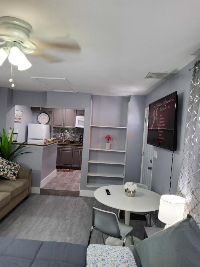 Habitacion Privada Cerca De Todo Tampa Exteriér fotografie